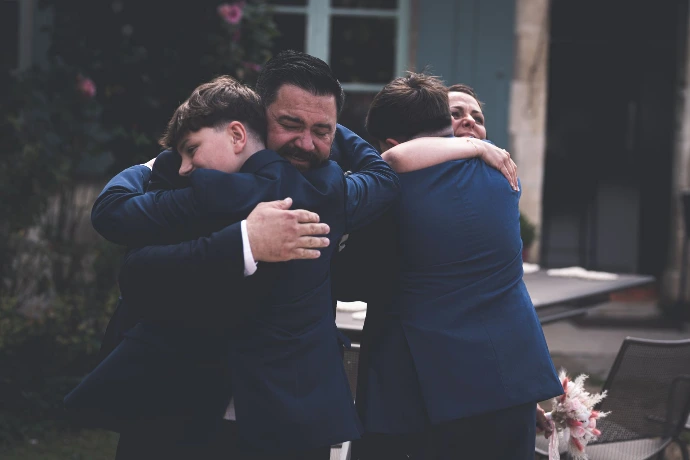 Photo de couple mariage par zoom cadre